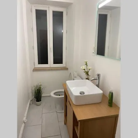 Le Cocoon - 2mn Gare Sncf, Hyper Centre, Wifi-netflix דירה *